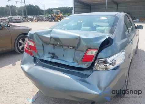 2007 Toyota Camry Le z USA, uszkodzony, nr VIN 4T1BE46K47U721365